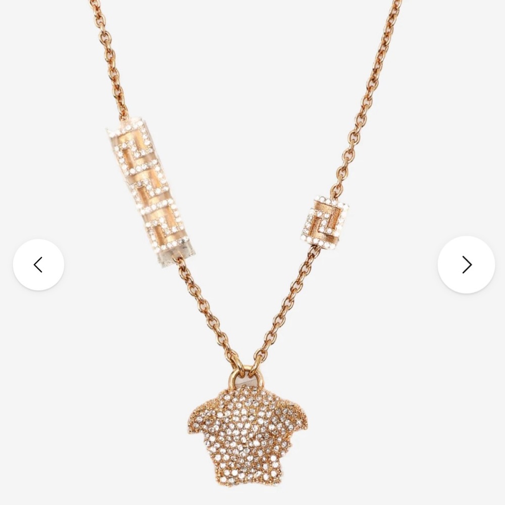 NEW Versace Crystal Embellished La Medusa Pendant Gold Necklace